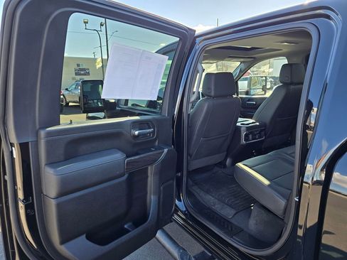 Used 2023 Chevrolet Silverado 2500 LTZ w/ LTZ Plus Package image 15