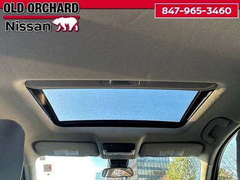 Used 2024 Nissan Altima 2.5 SR w/ SR Premium Package image 15