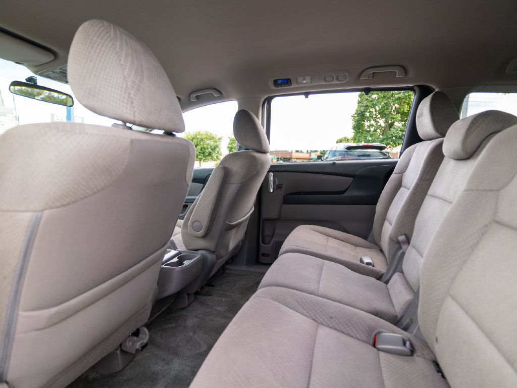 Used 2014 Honda Odyssey EX image 17