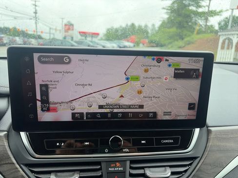 Used 2025 Nissan Altima 2.5 SL FWD image 20