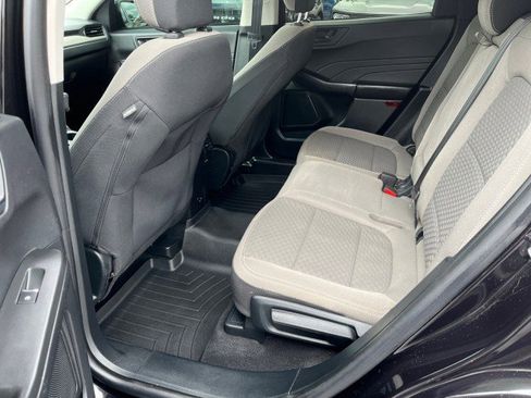 Certified 2022 Ford Escape SE w/ SE Sport Appearance Package AWD/4WD image 13