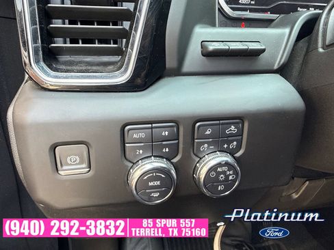 Used 2024 GMC Sierra 2500 Denali Ultimate AWD/4WD image 34