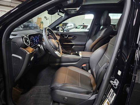 Certified 2026 Mercedes-Benz GLC 300 4MATIC image 24