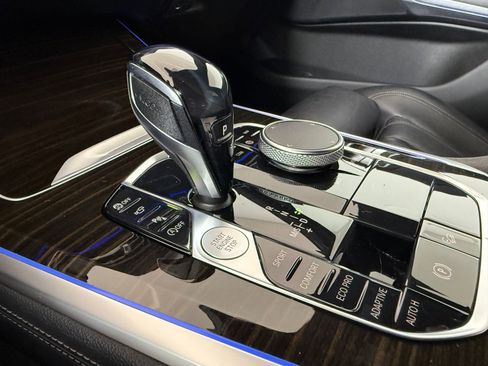 Used 2019 BMW X5 xDrive40i w/ Convenience Package image 18