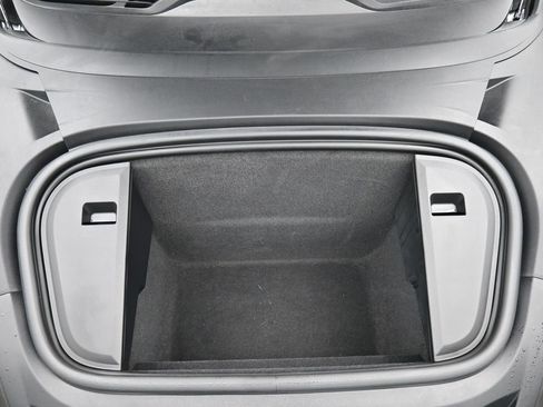 Used 2022 Porsche Taycan Turbo w/ Premium Package image 26