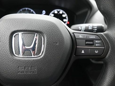 Used 2025 Honda HR-V LX image 27