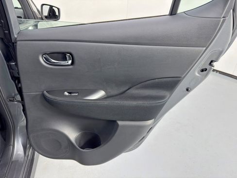 Used 2019 Nissan Leaf S w/ S Charge Package image 38