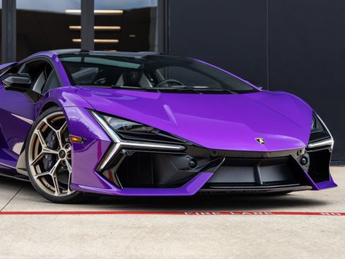 Used 2026 Lamborghini Revuelto AWD/4WD image 6