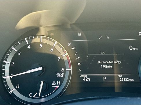 Used 2020 Toyota Highlander Limited image 15