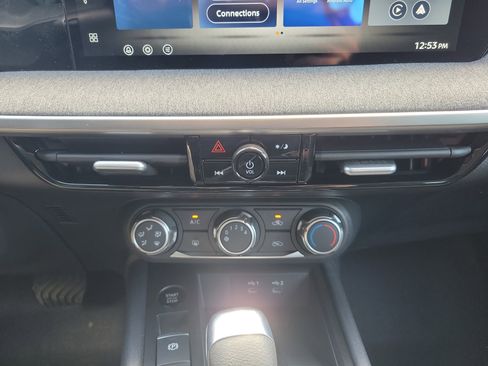 New 2026 Nissan Kicks S FWD image 18
