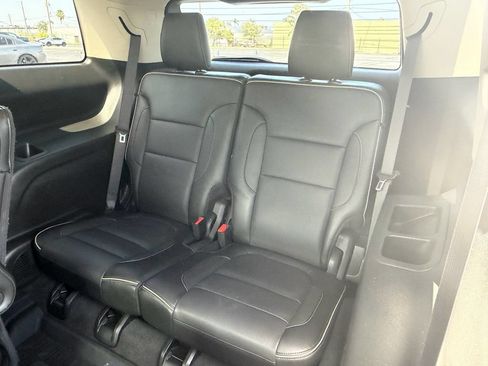 Used 2018 GMC Acadia Denali w/ Technology Package AWD/4WD image 11