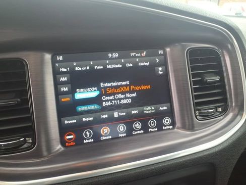 Used 2018 Dodge Charger GT w/ Blacktop Package image 17