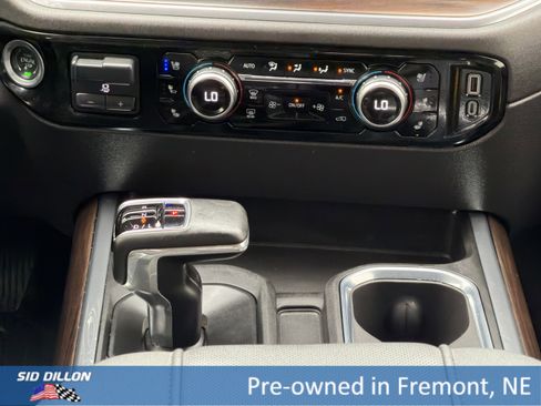 Used 2025 GMC Sierra 1500 SLT w/ SLT Premium Plus Package image 13