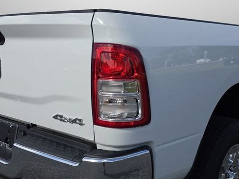 Used 2024 RAM 3500 Big Horn AWD/4WD image 36
