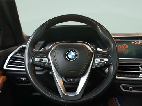 Used 2022 BMW X5 xDrive40i AWD/4WD image 24