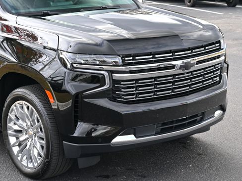 Used 2024 Chevrolet Suburban Premier w/ Premium Package 2 image 34