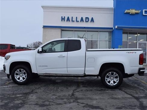 Used 2022 Chevrolet Colorado LT w/ Fleet Safety Package image 8