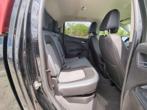 Used 2021 Chevrolet Colorado Z71 w/ Safety Package AWD/4WD image 13