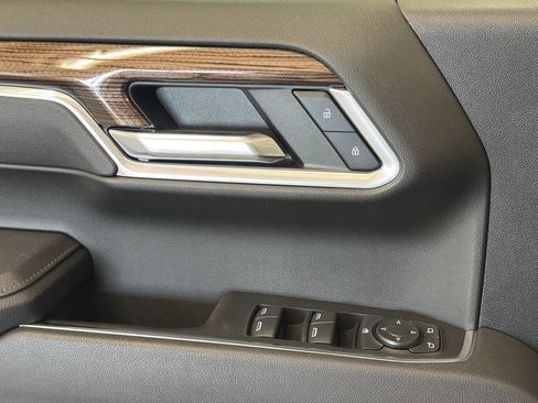 Used 2025 Chevrolet Silverado 1500 LT w/ All Star Edition Plus AWD/4WD image 28