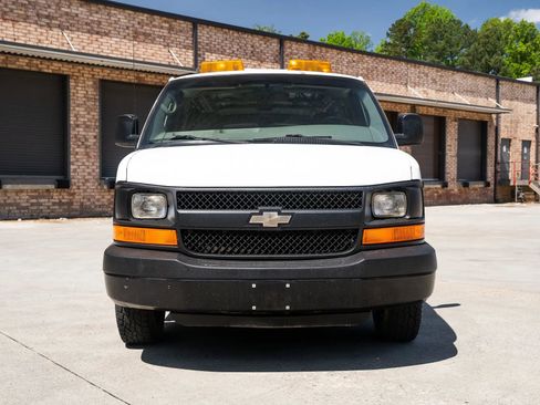 Used 2007 Chevrolet Express 1500 RWD image 15