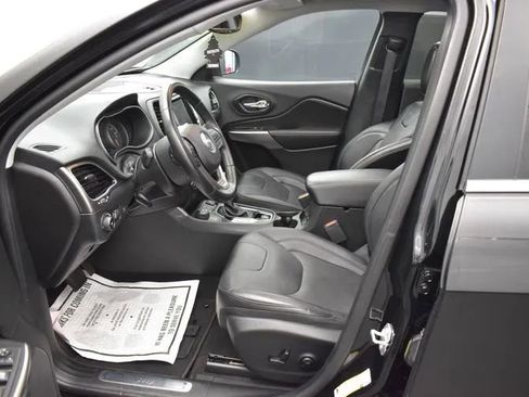 Used 2020 Jeep Cherokee Limited AWD/4WD image 14