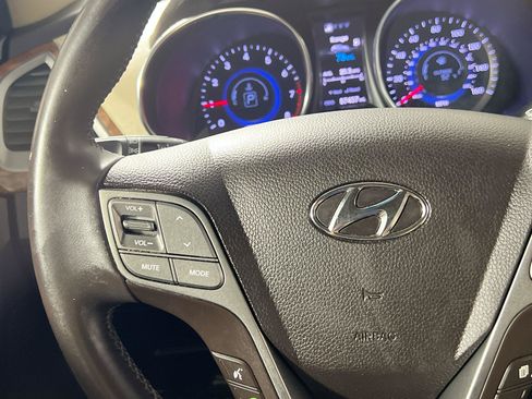 Used 2013 Hyundai Santa Fe Sport FWD image 19