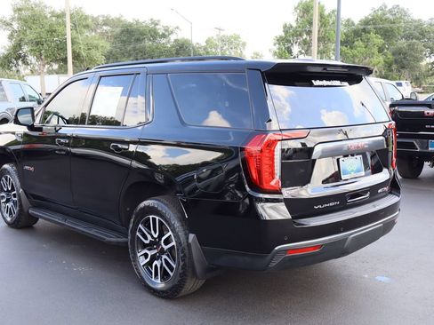Used 2021 GMC Yukon AT4 w/ Rear Media and Nav Package AWD/4WD image 7