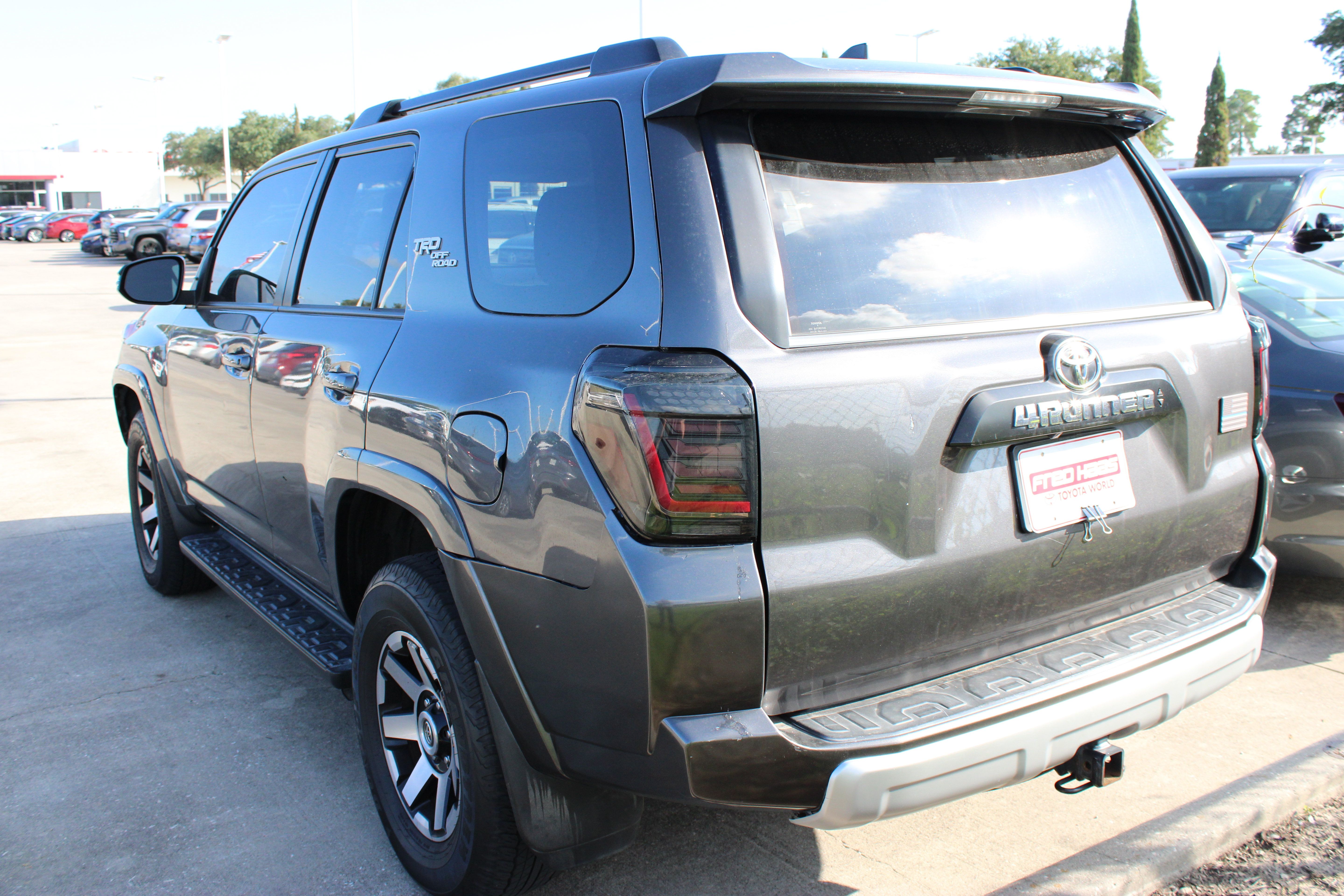 Used 2021 Toyota 4Runner TRD Off-Road Premium AWD/4WD image 7