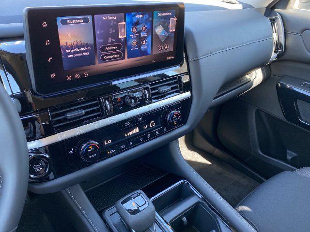 New 2026 Nissan Pathfinder SV AWD/4WD image 19
