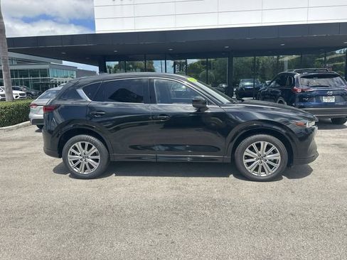 Used 2023 MAZDA CX-5 Signature AWD/4WD image 6