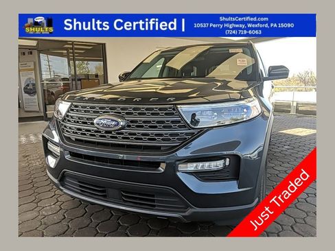 Certified 2023 Ford Explorer XLT w/ Equipment Group 202A AWD/4WD image 1