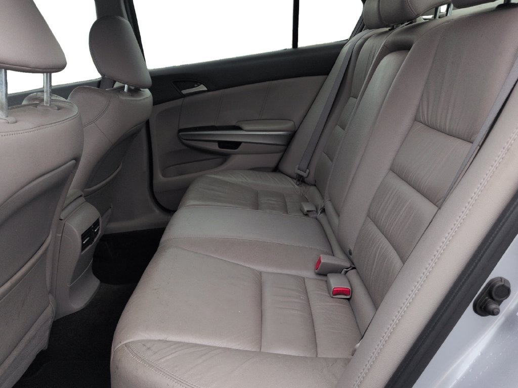 Used 2010 Honda Accord EX-L image 24