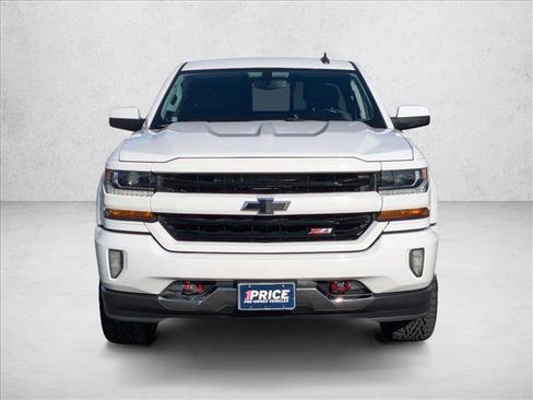 Used 2017 Chevrolet Silverado 1500 LT w/ Texas Edition image 2