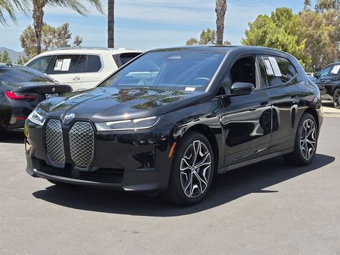 Certified 2024 BMW iX xDrive50 AWD/4WD image 5