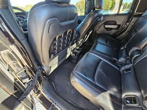 Used 2021 Jeep Gladiator Mojave image 18