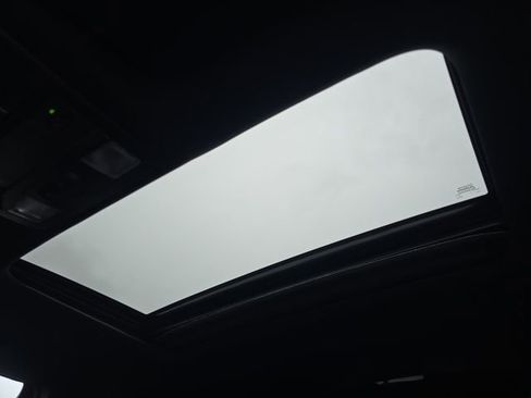 Used 2022 Toyota Tacoma TRD Sport w/ TRD Premium Sport Package image 24