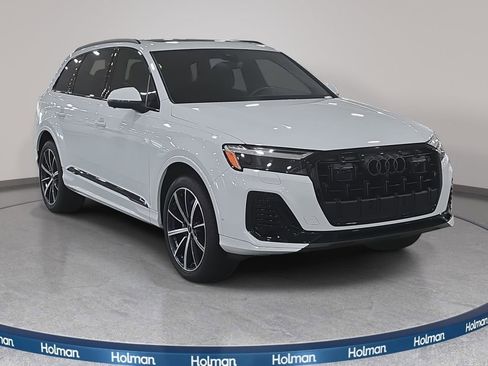 Used 2025 Audi Q7 2.0T Premium Plus w/ Premium Plus Package image 4