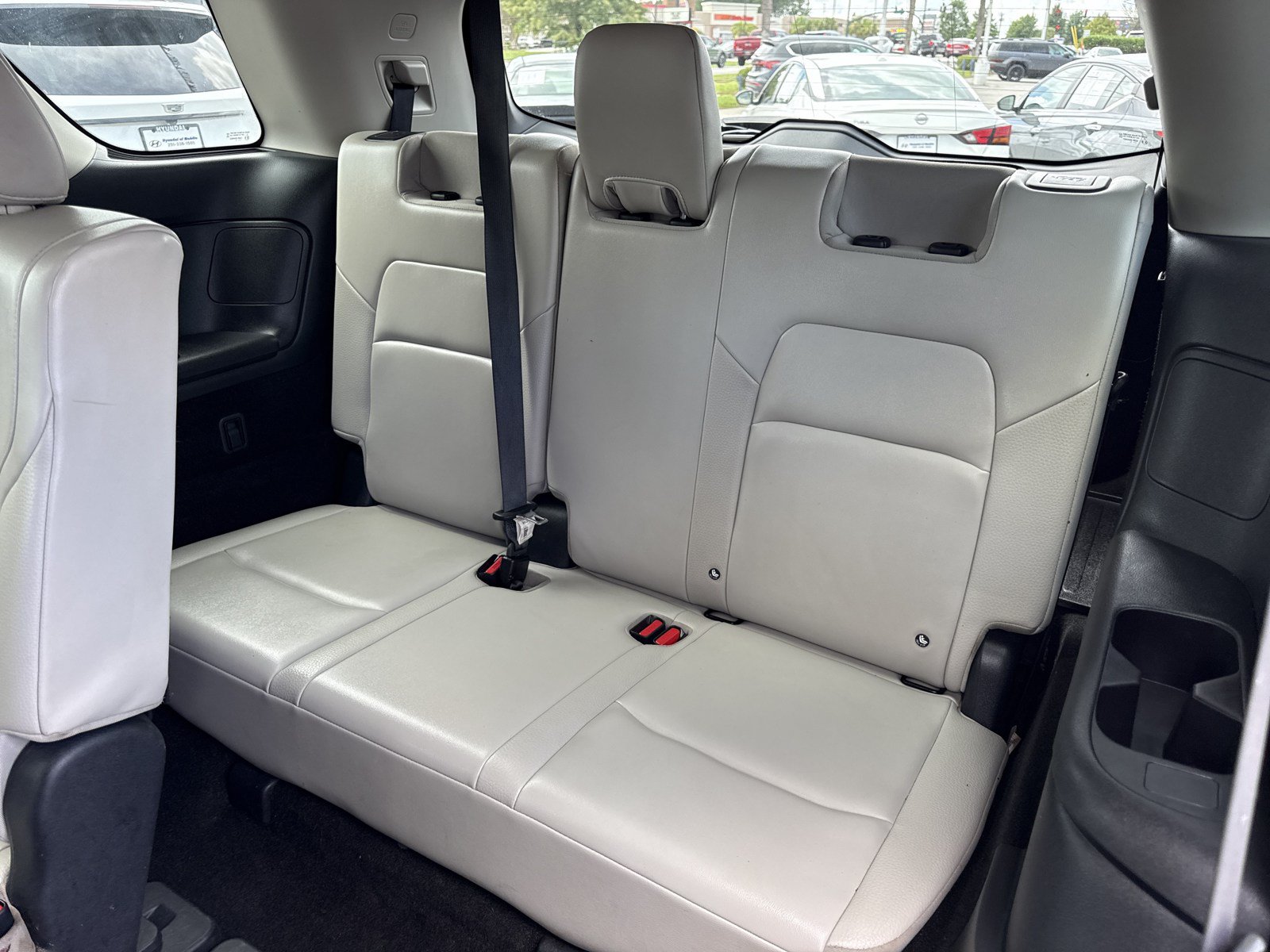 Used 2023 Nissan Pathfinder SL FWD image 15
