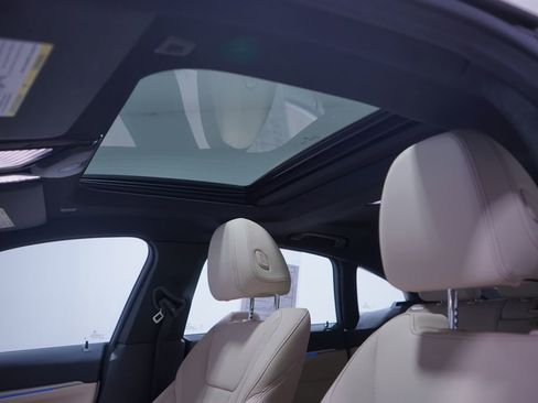 Used 2023 BMW i4 eDrive35 w/ Parking Assistance Package image 8