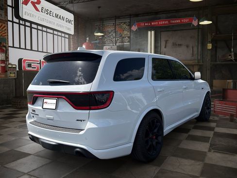 Used 2022 Dodge Durango SRT w/ Technology Group AWD/4WD image 3