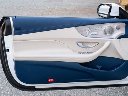 Used 2023 Mercedes-Benz E 450 Cabriolet image 12