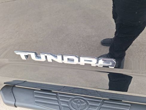 Used 2026 Toyota Tundra Limited AWD/4WD image 14