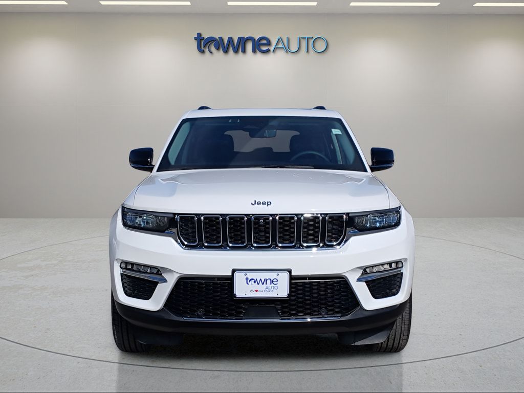 Used 2023 Jeep Grand Cherokee Limited w/ Luxury Tech Group II AWD/4WD image 9