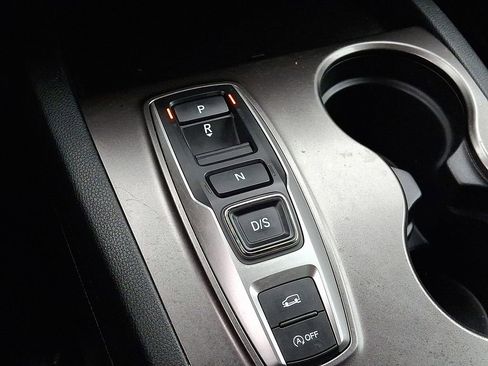 Used 2022 Honda Pilot Sport image 15