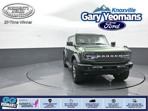 New 2025 Ford Bronco Badlands image 1