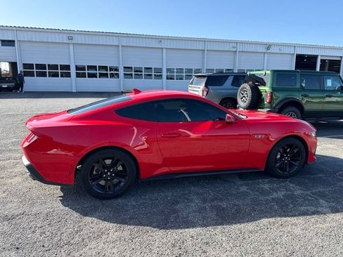 Used 2024 Ford Mustang GT RWD image 2