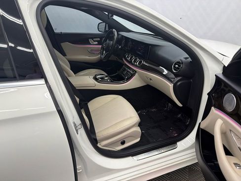 Used 2019 Mercedes-Benz E 300 4MATIC image 15