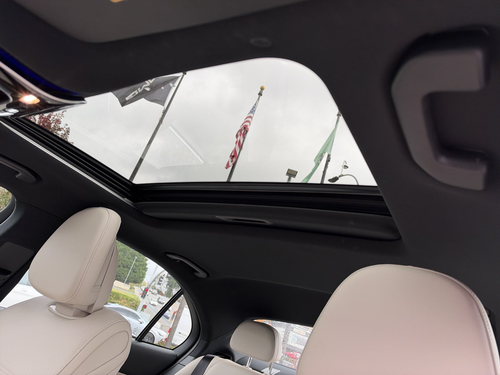 Certified 2026 Mercedes-Benz C 300 4MATIC Sedan image 20