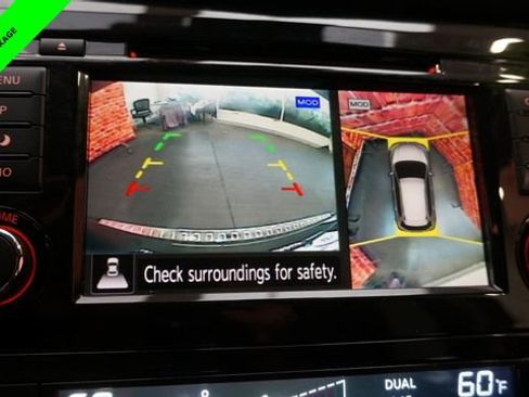 Used 2019 Nissan Rogue SV w/ Sun & Sound Touring Package image 18