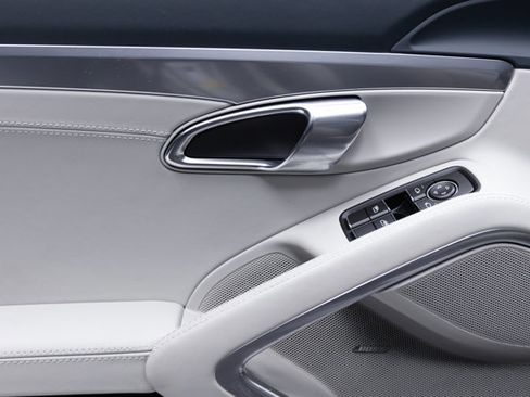 Used 2019 Porsche 911 Carrera S image 46